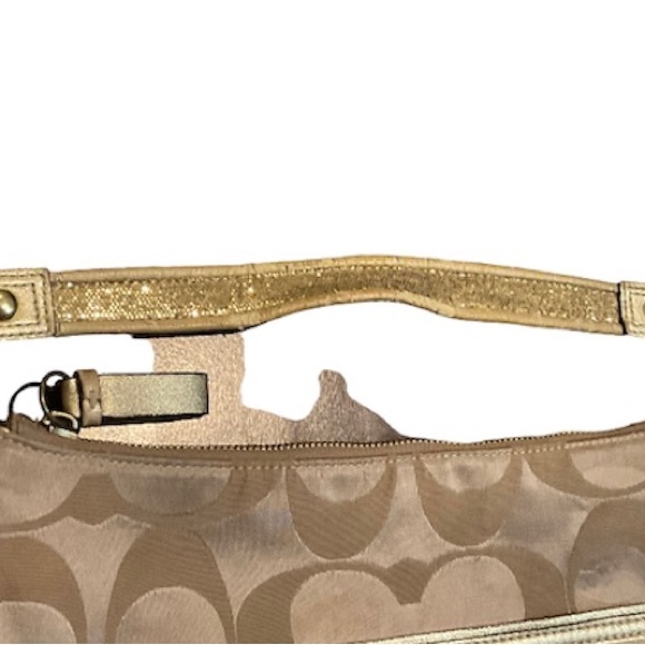 Coach Poppy Shoulder Bag - Picture 4 of 14